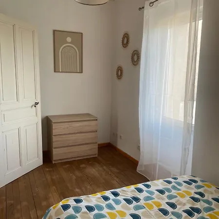 Charmante Maison Idealement Situee, Centre-ville Daire