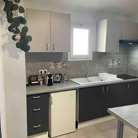 Charmante Maison Idealement Situee, Centre-ville *