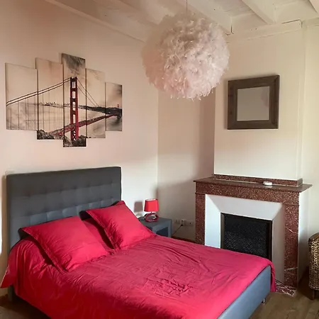 Charmante Maison Idéalement Située, Centre-ville