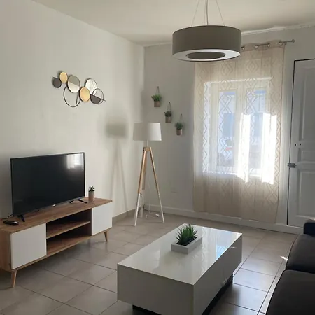 Apartamento Charmante Maison Idealement Situee, Centre-ville