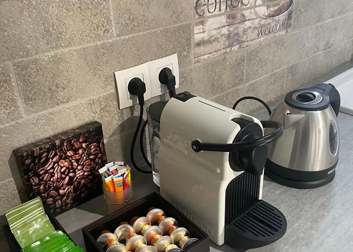 Charmante Maison Idealement Situee, Centre-ville Кастр